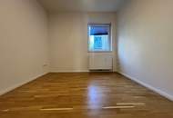 Sehr schöne-Helle 3-Zimmer-Wohnung in ruhiger Lage