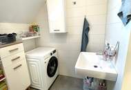 Stilvolle 3-Zimmer-Dachgeschosswohnung mit Balkon in ruhiger Wohnlage Linz/Oed!