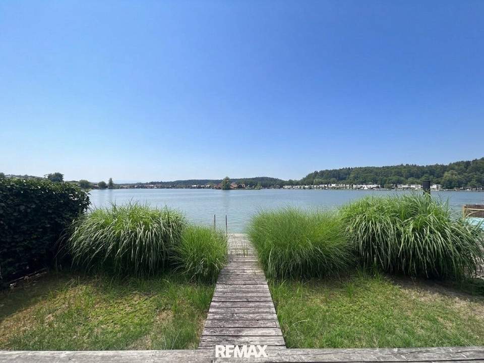 Idyllisches Seehaus mit privatem Steg am Waldschacher See
