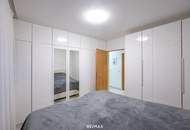 4 ZIMMER I RUHIGE LAGE I 2 LOGGIEN I GARTEN