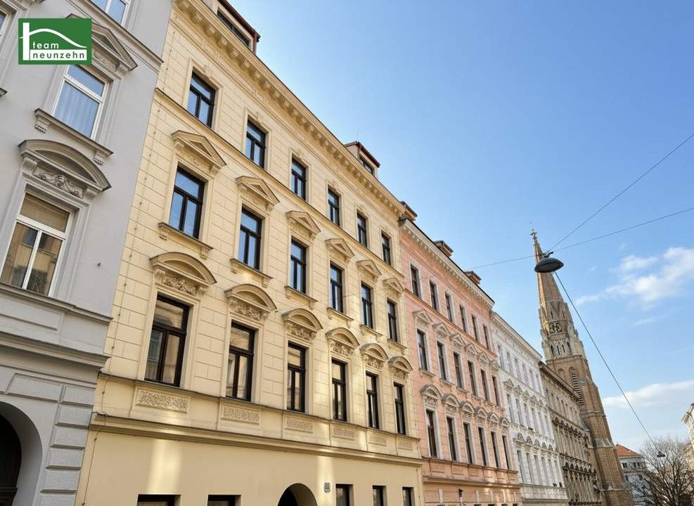 Ruhige 2-Zimmer-Altbauwohnung mit ca. 12 m² Balkon in Hernals