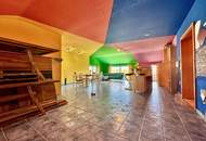 GROSSZÜGIGE VILLA IN BOCKFLIEß MIT 11 ZIMMER, POOL, DOPPELGARAGE UND WUNDERSCHÖNEM GARTEN