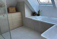 Helle 2-Zimmer-DG-Wohnung im jungen Neubau mit Westterrasse & Klimaanlage – nur 5 Min. Fußweg zur U6 - ab 1.11. / 1.12.26