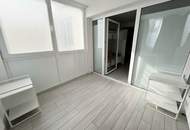 Helle 2-Zimmer-Wohnung mit großem Wintergarten (Heizkosten inkl.)