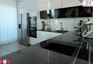 WOW: Großzügige repräsentative Wohnung mit über 200m2 und Loggien auf zwei Etagen.