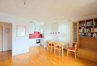 Perfekte 3-Zimmer Wohnung mit Balkon und Garagenplatz, ruhig, vollmöbliert