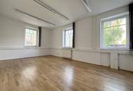 3-Zimmer-Altbauwohnung in charmanter Villa