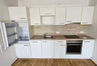 Zwei Zimmer Genossenschaftswohnung mit Balkon