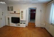 Gepflegtes Landhaus mit Carport, Nebengebäude, Garten und uneinsehbarem Innenhof