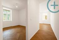 Viel Platz im Freien: Altbauwohnung mit 22 m² Balkon