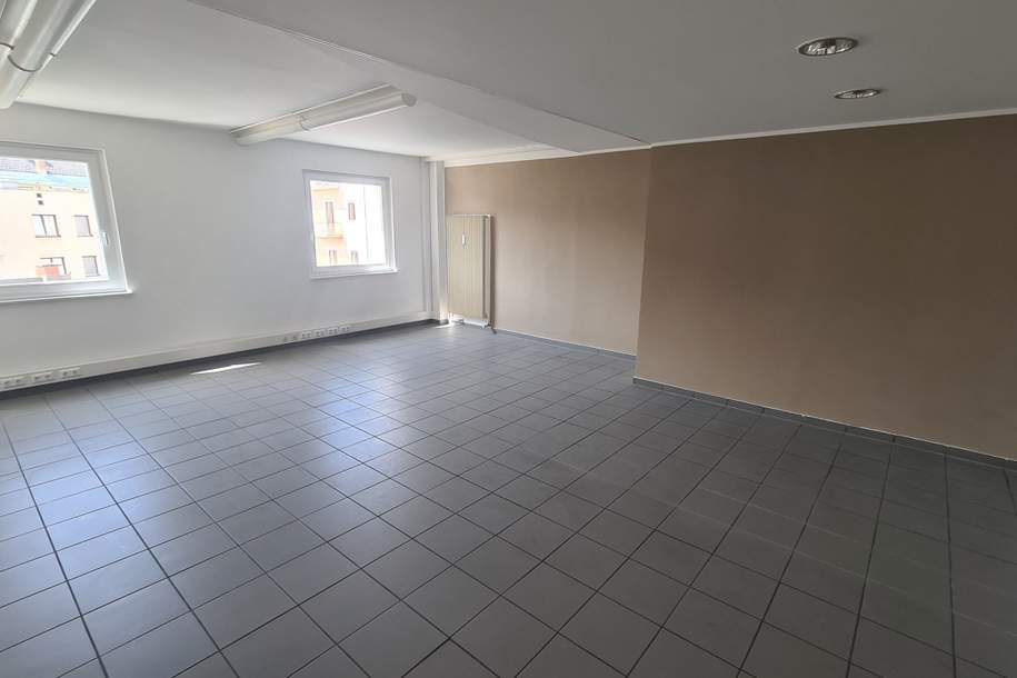 Bürofläche am Bahnhofplatz, Gewerbeobjekt-miete, 2.250,37,€, 9500 Villach(Stadt)