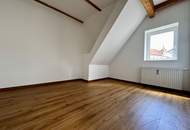 Großzügige 4-Zimmer-DG-Wohnung am Griesplatz – WG-geeignet & sofort verfügbar