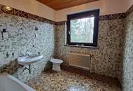 Sanierungsbedürftige 4-Zimmer Terrassen-Wohnung mit viel Potenzial!