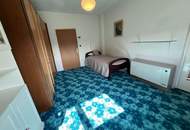 Mehr Raum, mehr Möglichkeiten - vielseitiges Zweifamilienhaus mit Gartenidylle!