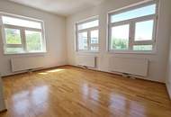 BERNHARDTSTALGASSE, unbefristete 96 m2 Altbau, Wohnküche, 3 Zimmer, Komplettküche, Wannenbad, gefördert, WG-geeignet