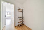Perfekter Grundriss, starke Lage - 2 Zimmer bei U1 Kagraner Platz