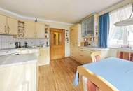 Großes Mehrparteienhaus mit Raum, Substanz und Entwicklungsspielraum