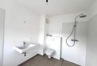 Erstbezug !! Traumhafte Doppelhaushälfte , Wohnkeller mit Garten und 2 Stellplätzen!