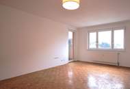 Ruhige 3-Zimmer-Wohnung mit Loggia und Traumausicht - Nähe LKH Graz