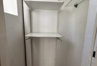 Schöne Altbau - Mietwohnung nahe Zentrum mit Loggia!