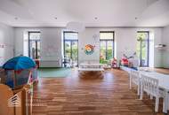 Großzügiger Kindergarten mit Gartenbereich
