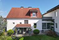 Einfamilienhaus mit Pool und Garten + Zinshaus mit 4 Wohnungen!