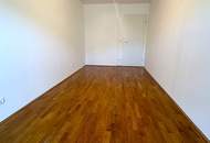 U3-NÄHE, LORYSTRASSE, sonnige 74 m2 Neubau mit 8 m2 Balkon, 2 Zimmer, Wohnküche, Wannenbad, Garage möglich, 3. Liftstock