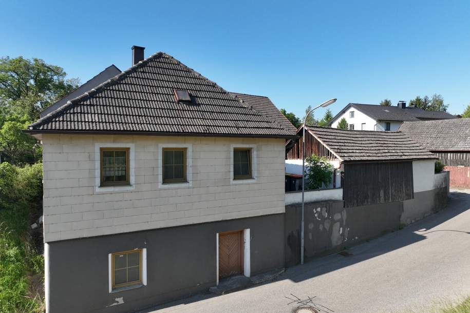 Stark Renovierungsbedürftiges Haus mit Schuppen und Garagen in Spielberg / Melk, Haus-kauf, 89.000,€, 3390 Melk