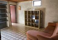 Urbanes Wohnen mit großem Garten mit kleinem Einfamilienhaus in Essling