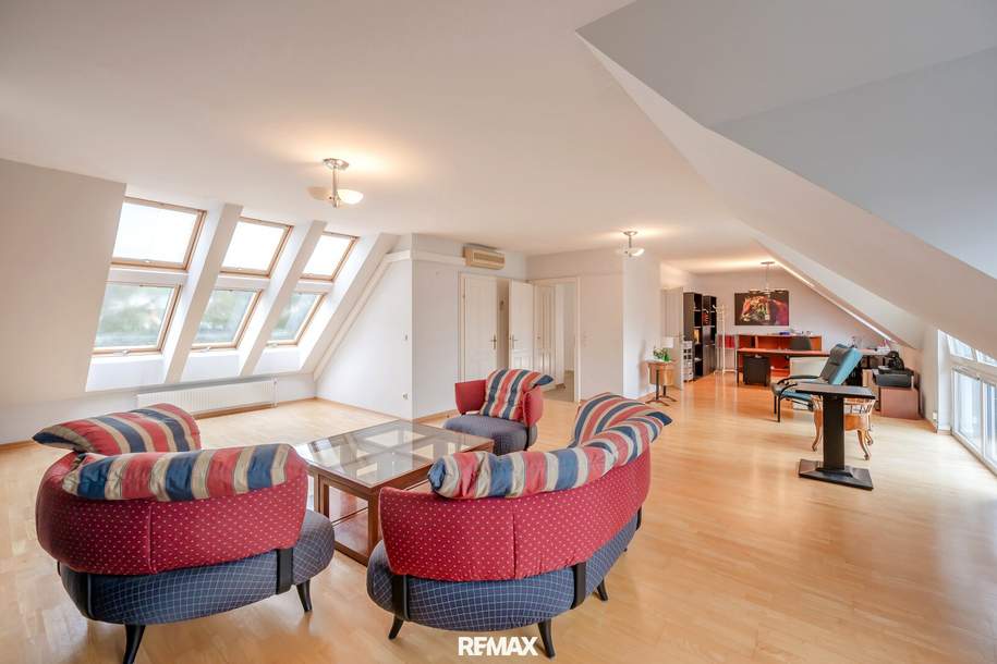 Mehr Platz zum Leben & Arbeiten: Großes Einfamilienhaus mit Garten, Sauna, Infrarotkabine, Solarium und Whirlpool, Haus-miete, 3.200,00,€, 2103 Korneuburg