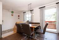 "Wohngenuss auf zwei Etagen" - 6-Zimmer-Maisonette mit Ausblick in Abtsdorf/St. Veit!