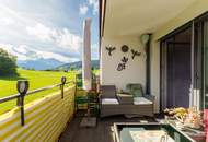 Alpenblick &amp; Wohnkomfort – Stilvolle 4-Zimmer-Wohnung in ruhiger Lage mit Balkon und Carport
