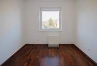 WUNDERSCHÖNE 4-ZIMMER-WOHNUNG MIT SONNIGER LOGGIA