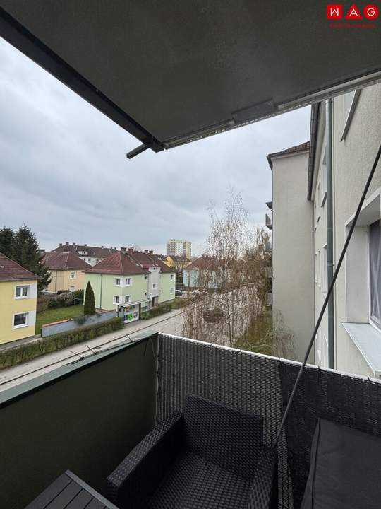 Großzügige 2-Zimmerwohnung in Wels, mit Balkon und Badewanne !