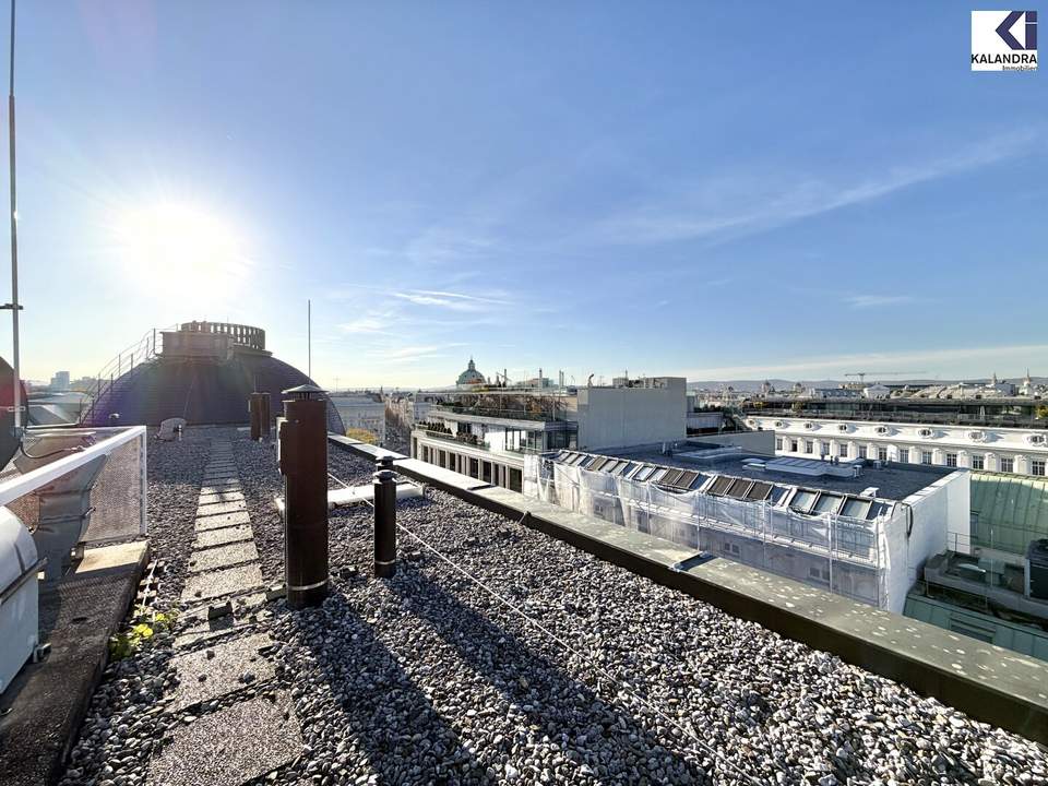 360° TOUR // DACHGESCHOßWOHNUNG im PALAIS FANTO