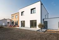 Lichtdurchfluteter Erstbezug in Theresienfeld - Garten und Garage inklusive !