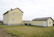 Wohnhaus am Ortsrand (fast Einzellage) mit Doppelgarage