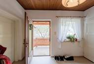 Raum für Leben und Familie im Ein-/Zweifamilienhaus mit Garten und Garage