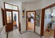 EIN ZUHAUSE MIT CHARAKTER ? GALERIE, GROSSZÜGIGKEIT & CHARME