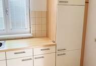 3-Zimmer-Dachgeschosswohnung in U-Bahnnähe!