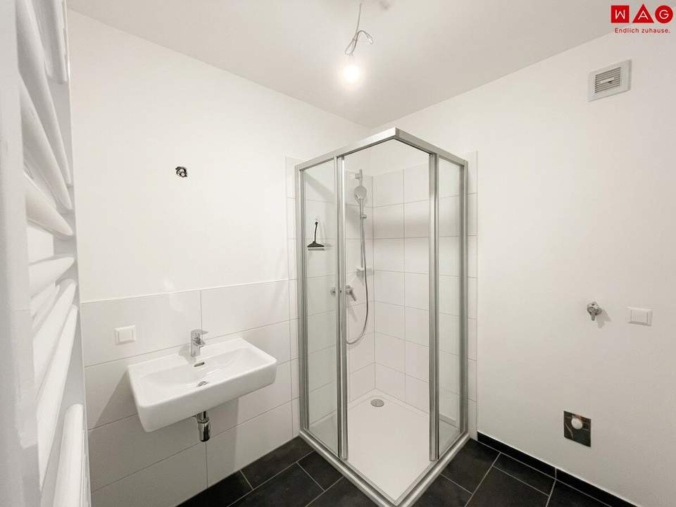 Moderne komplettsanierte 2-Zimmerwohnung am Murufer
