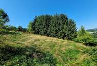 großes Baugrundstück mit tollem Ausblick!