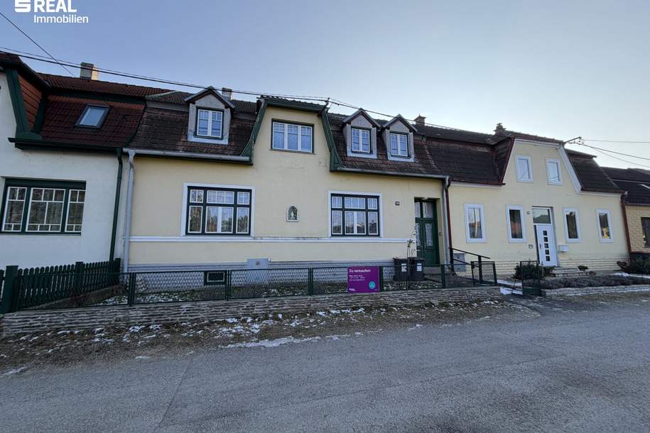 Einmalige Gelegenheit - Jahrhundertwendehaus mit großem Garten Besichtigungsmöglichkeit Dienstag, 24.02.2026 14 - 16 Uhr!!!!, Haus-kauf, 288.000,€, 2020 Hollabrunn