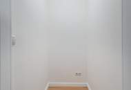 Heller 2-Zimmer Erstbezug, Nähe Wiedner Hauptstraße