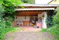 Großzügiges, sanierungsbedürftiges Altbauhaus mit Charakter und Potenzial