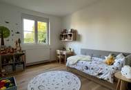 TRAUMIMMOBILIE MIT HAUSCHARAKTER! 5-Zimmer GARTENWOHNUNG mit TERRASSE + Tiefgaragenplatz! ERSTBEZUG NACH SANIERUNG!