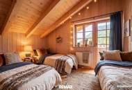 Charmantes Holz-Landhaus in sonniger Traumlage mit herrlichem Bergblick in St. Ulrich am Pillersee