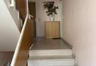 ***3-Zimmerwohnung mit sonniger verglaster Loggia inkl. Garage und Carport***