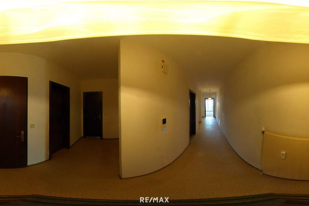 *** Raum für Ideen – 88,6 m² EG-Wohnung mit 8,15 m² Balkon und guter Energieeffizienz zum individuellen Veredeln in Top-Infrastrukturlage ***