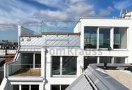 GOLDENER SCHWAN | LUXUS - LOFT- PENTHOUSE - MIT POOL - SKYLINE UND WASSERBLICK